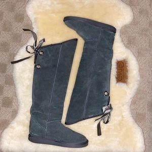 EMU - gray over the knee, lace-up, wool boot